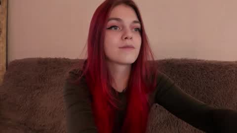 Caroline online show from October 31, 12:27 pm