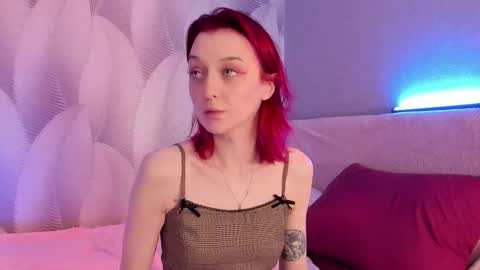 Christina Chris online show from March 7, 4:56 am