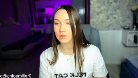 _chloe_miller_ online show from January 31, 7:18 pm