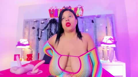 Snapshot of _ciara_benet_ chatting on October 24, 8:59 am _ciara_benet_ online show from October 24, 8:59 am
