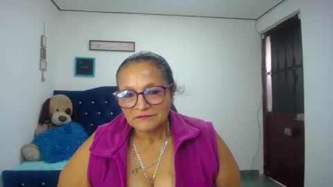 Snapshot of _cristal09 chatting on September 10, 6:20 pm _cristal09 online show from September 10, 6:20 pm