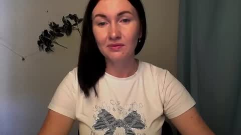 _cutie_and_shy_ online show from June 18, 7:03 am