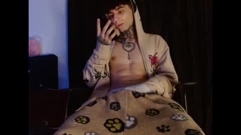 Nate Evans 50 OF online show from September 10, 8:26 am