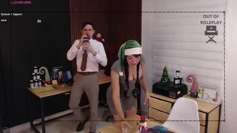 WELCOME TO THE OFFICE online show from December 21, 11:34 pm