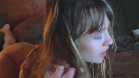 DemiDee online show from February 15, 5:07 pm