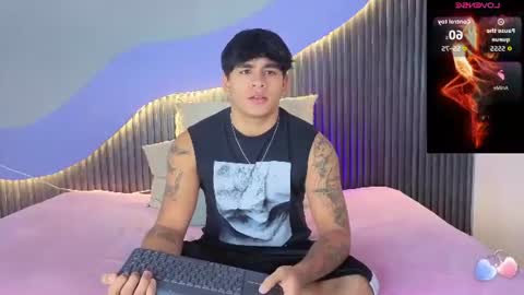 _demon1 online show from June 14, 2:35 am