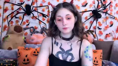 Kate online show from November 11, 6:43 pm