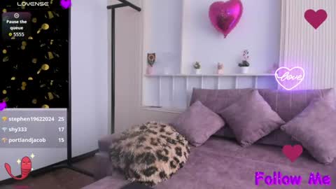 Devora online show from July 9, 5:06 pm
