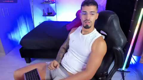Duriel online show from July 30, 11:27 pm