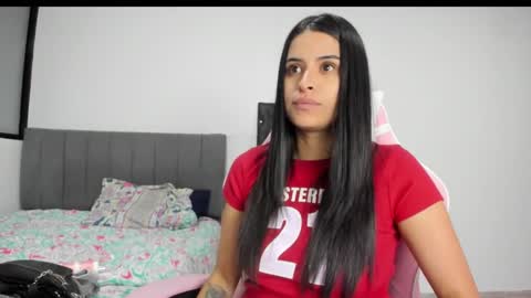 Snapshot of _elektrah chatting on February 17, 9:43 pm _elektrah online show from February 17, 9:43 pm