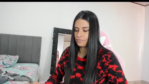 Snapshot of _elektrah chatting on February 19, 2:11 pm _elektrah online show from February 19, 2:11 pm