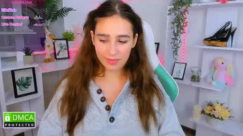 Snapshot of _eliizabeth__ chatting on October 21, 10:35 pm Lizzy online show from October 21, 10:35 pm