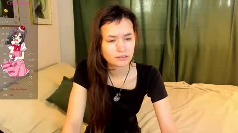 _emily__strike_ online show from October 24, 9:32 am