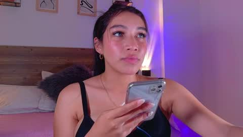 _emmacherry online show from July 28, 4:39 pm