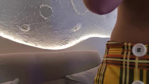 Snapshot of _emmawalka chatting on October 19, 7:40 pm _emmawalka online show from October 19, 7:40 pm