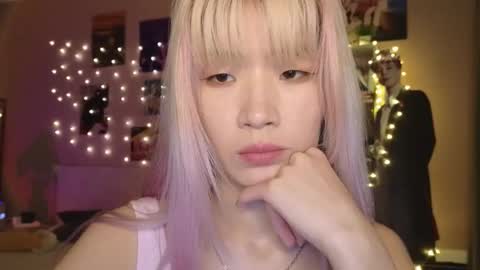 EveEva online show from February 11, 3:54 am