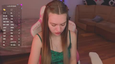 Evie online show from January 10, 4:22 am