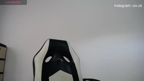  Exa help me position myself with your thumb up thanks  online show from December 1, 10:12 pm