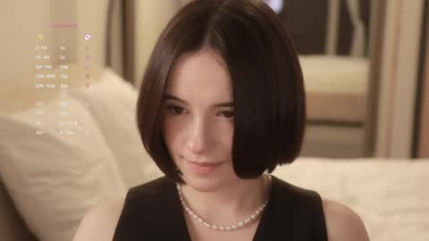 Essie  online show from April 18, 7:07 pm