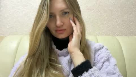  Flora  online show from January 16, 9:57 pm