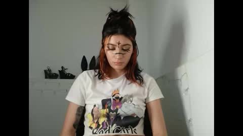 Snapshot of _genesid_dixton chatting on January 29, 1:58 am Mia-foster online show from January 29, 1:58 am