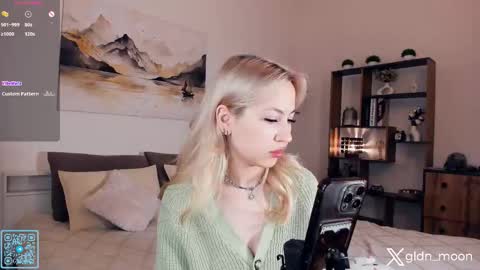 Rina online show from October 25, 7:47 pm