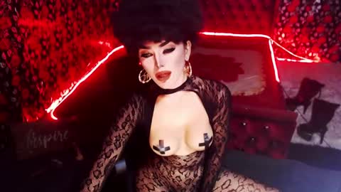 Snapshot of _hailyourqueenx chatting on January 13, 10:13 pm GoDDess  Chloe online show from January 13, 10:13 pm