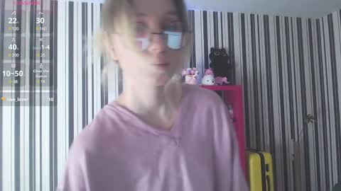 Hannaolotl online show from December 27, 9:17 am