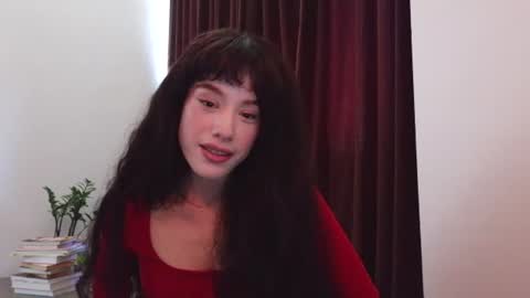 _honeyimhome online show from June 15, 10:24 pm