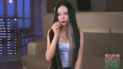 you Mia online show from June 12, 4:17 pm