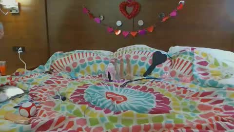  ittybitty online show from January 26, 6:17 am