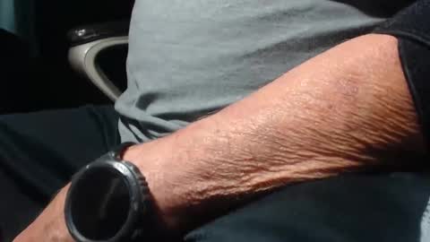 _jimmini online show from September 23, 2:44 pm