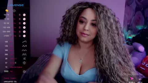 _just_a_queen_3 online show from February 2, 1:19 pm