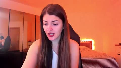 _just_a_simple_girl online show from February 27, 11:39 am