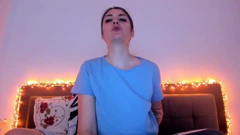 _just_a_simple_girl online show from March 6, 11:14 am