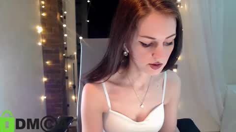  karolina online show from February 7, 4:43 pm