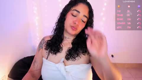     online show from March 7, 11:54 am