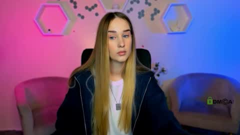 _kellykitten_ online show from November 19, 10:47 am