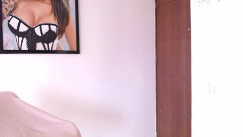  Dani  online show from June 26, 5:29 pm