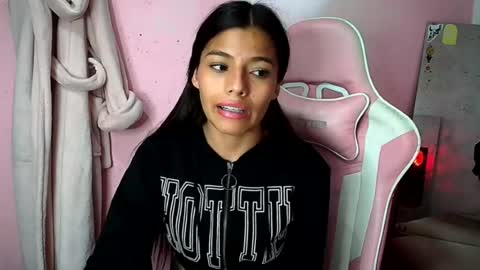 khloe sweet online show from July 22, 10:34 pm