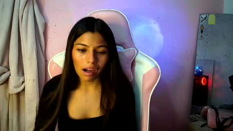 khloe sweet online show from July 16, 10:33 pm