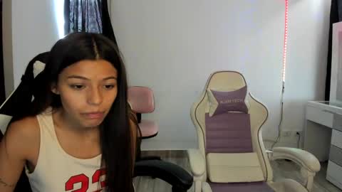 khloe sweet online show from February 3, 5:14 pm