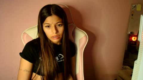khloe sweet online show from July 4, 9:51 pm