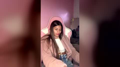 khloe sweet online show from June 26, 8:58 pm