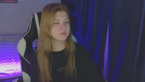 Snapshot of _kirieshka chatting on September 17, 9:51 pm Molly Emily online show from September 17, 9:51 pm