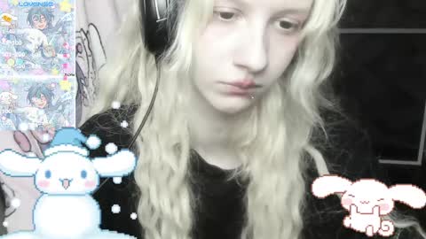  kuro  online show from February 15, 6:23 pm