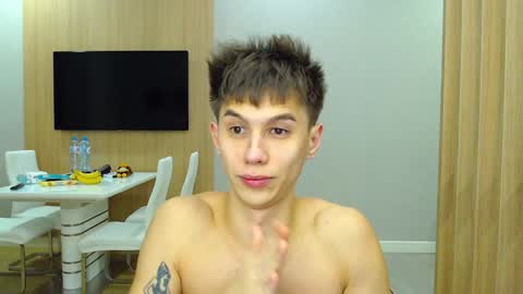 Kurt online show from December 2, 12:23 am