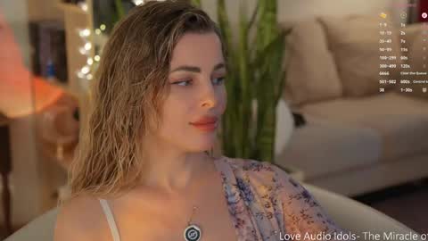 _lady__m_ online show from June 4, 6:08 am