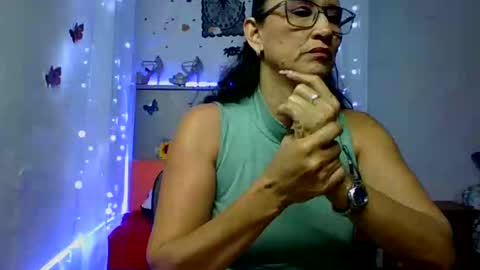 SANDRA online show from October 25, 3:51 am