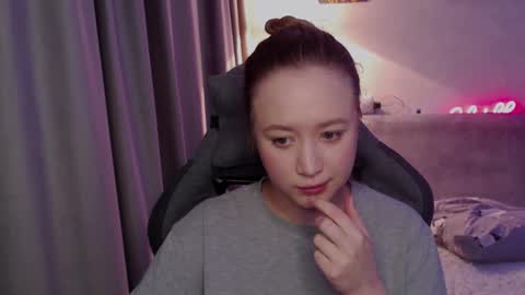 Snapshot of _lalune_ chatting on September 27, 4:49 pm _lalune_ online show from September 27, 4:49 pm